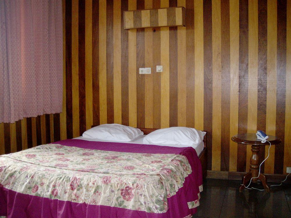 Relais Saint Jacques Ξενοδοχείο Yaoundé Εξωτερικό φωτογραφία