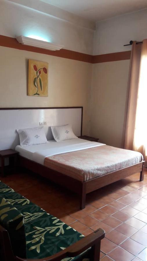 Relais Saint Jacques Ξενοδοχείο Yaoundé Εξωτερικό φωτογραφία