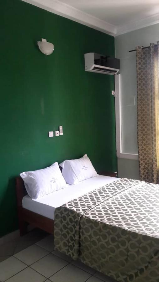 Relais Saint Jacques Ξενοδοχείο Yaoundé Εξωτερικό φωτογραφία