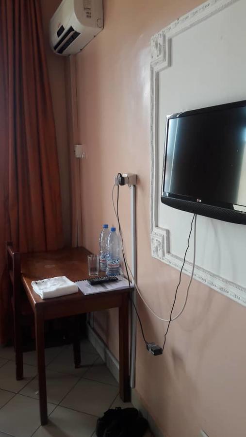 Relais Saint Jacques Ξενοδοχείο Yaoundé Εξωτερικό φωτογραφία